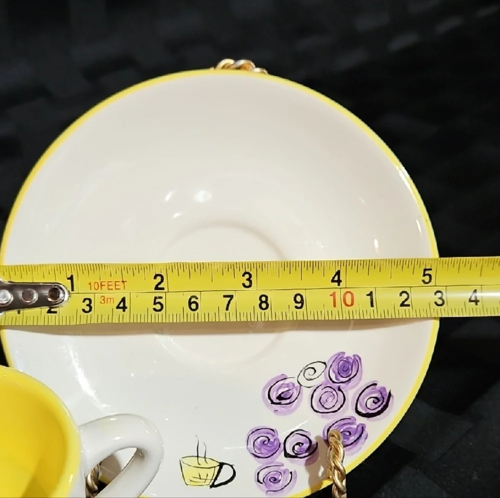 Tabletops Lifestyles - Coffee Buzz - Yellow - Tea / Coffee Cup & Saucer Set